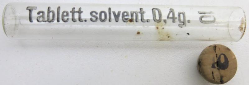 German Wehrmacht Sanitär Tablettenröhrchen Glass Pills Tube Tablett. solvent. 0,4 g., Empty.