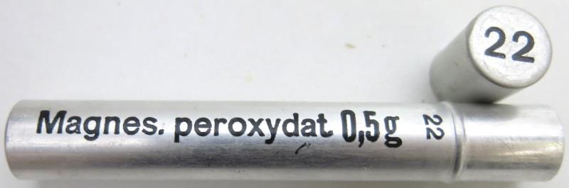 German Wehrmacht Sanitär Aluminium Tablettenröhrchen Medical Pills Tube Magnes. peroxydat. 0,5 g, Empty.
