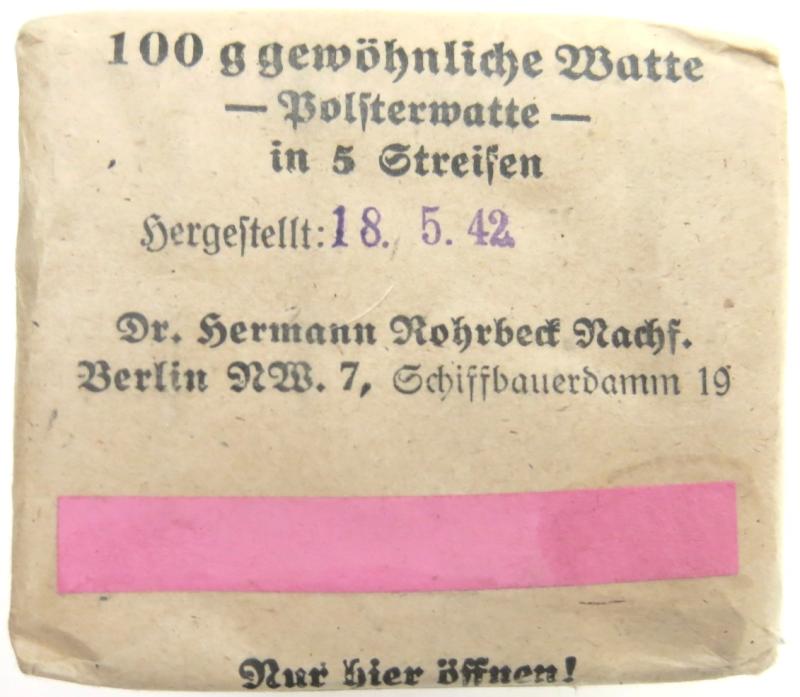German Wehrmacht Gewöhnliche Watte Soft Cloth Baggie. German Wehrmacht 100 g Gewöhnliche Watte Polsterwatte 18. 5. 42 Dr. Hermann Rohrbeck Berlin NW 7.