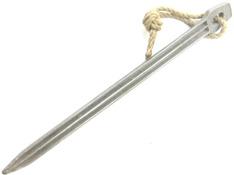 German Wehrmacht Zeltbahn 31 Zeltpflöcke 29 Tent Peg/Stake Aluminium Model S & C 38.