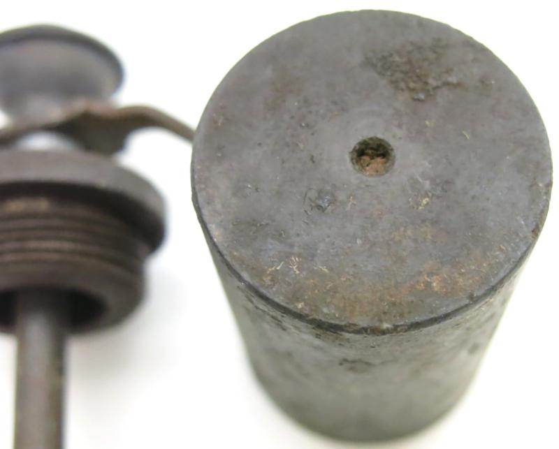 German Wehrmacht Splitterbombe SD 0,5 kg Cluster Bomb/Last Ditch Hangrenade With Unmarked BZE39 Fuze, Edged Bottom Variation, Inert.