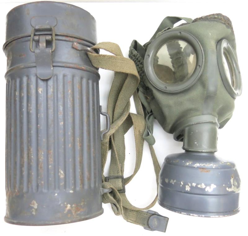 German Luftwaffe Legion Condor GM30 Gas Mask Set In Blue, Can 1934, Mask G= 1935.