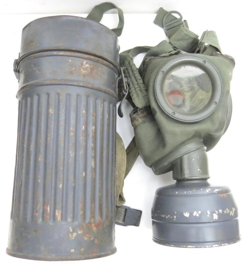 German Luftwaffe Legion Condor GM30 Gas Mask Set In Blue, Can 1934, Mask G= 1935.